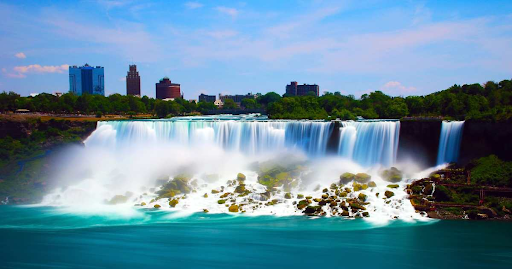 A Soul-Stirring Search for Niagara Falls
